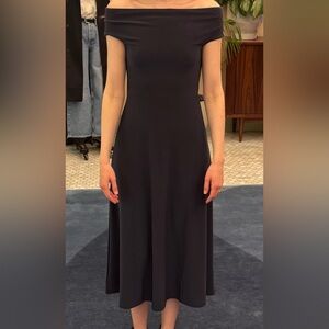 Aritzia Smooth Matter Symbol Dress